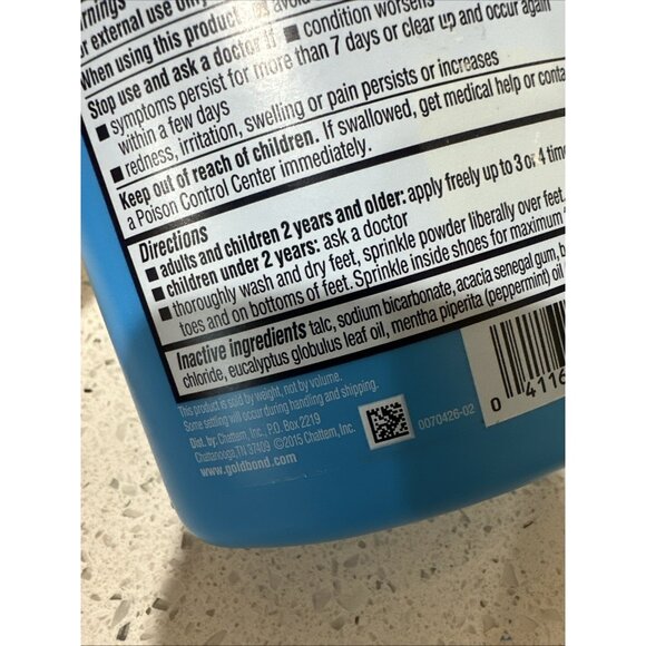 Gold Bond Maximum Strength Foot Powder, 10 Ounce Blue Bottle New WITH TALC - Picture 2 of 4